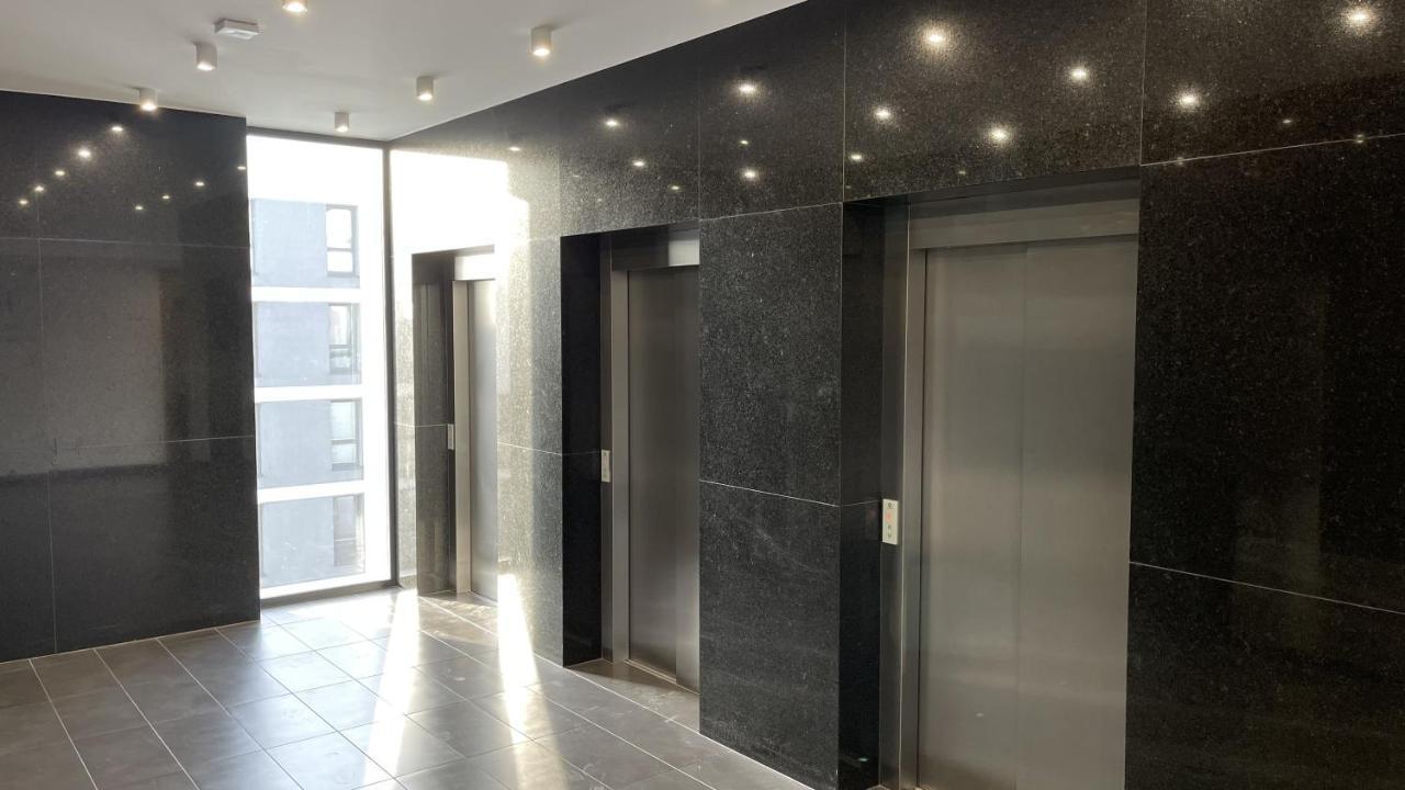 Apartament Prymasa Tysiąclecia 83a By Aparthouse Warszawa